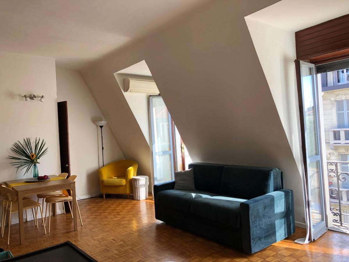 Easy Isola, For An Easy Stay Милано Екстериор снимка