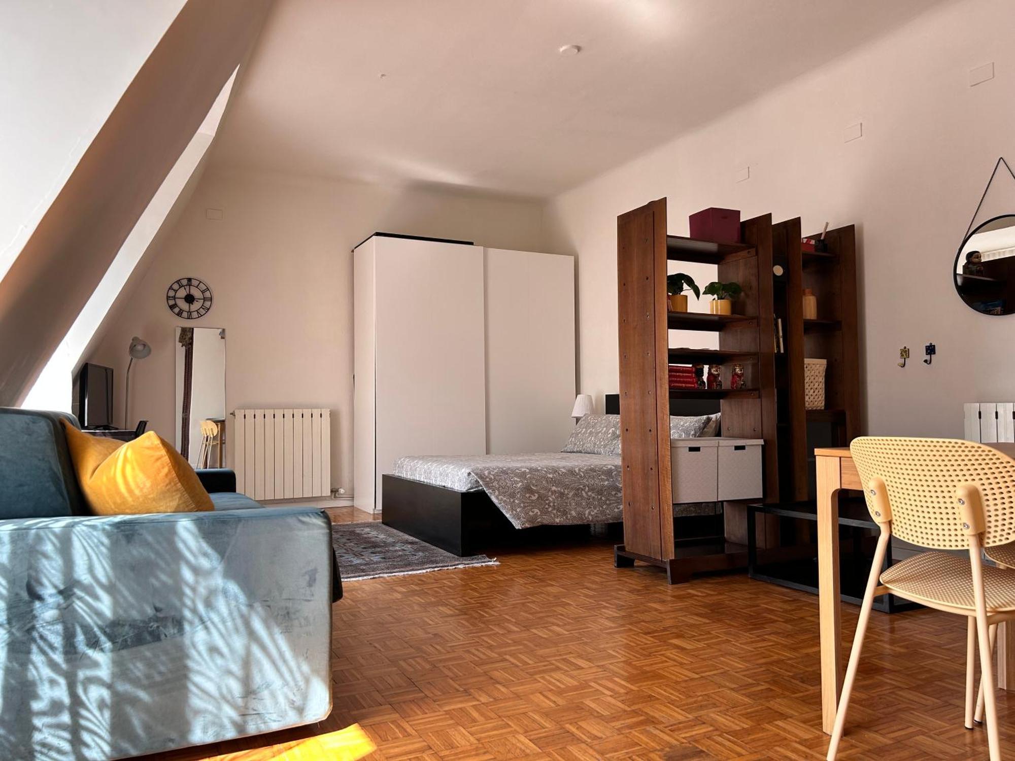 Easy Isola, For An Easy Stay Милано Екстериор снимка